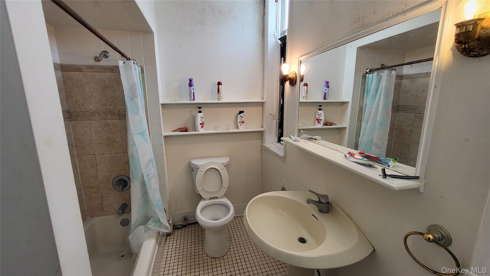 #19 photo, 1 Mills Place, Milton , NY 12547