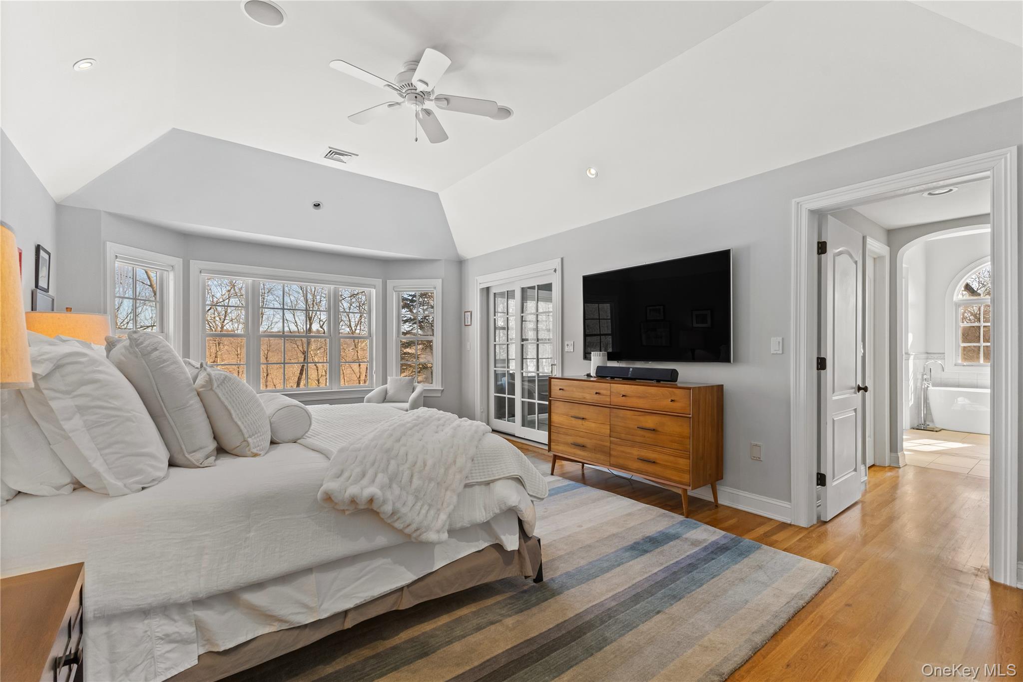 #19 photo, 2 Red Oak Trail, Cortlandt Manor , NY 10567