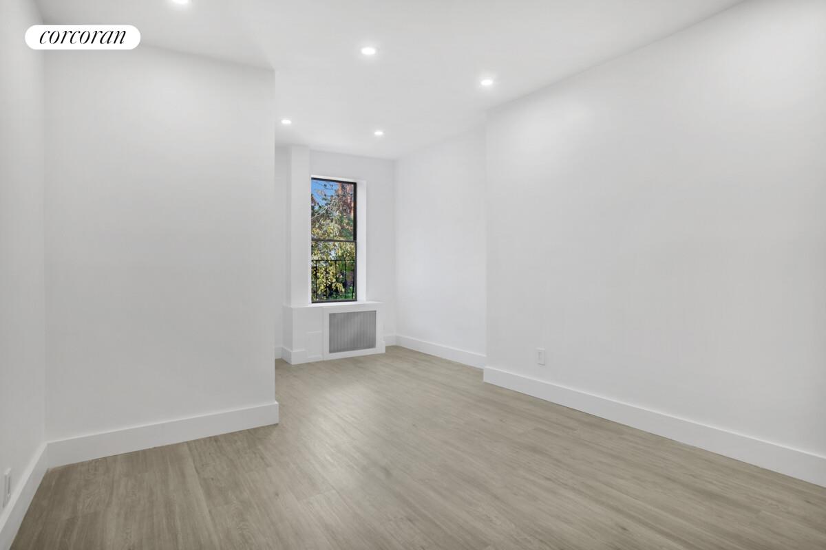 #14 photo, New York City, East Village , NY 10009