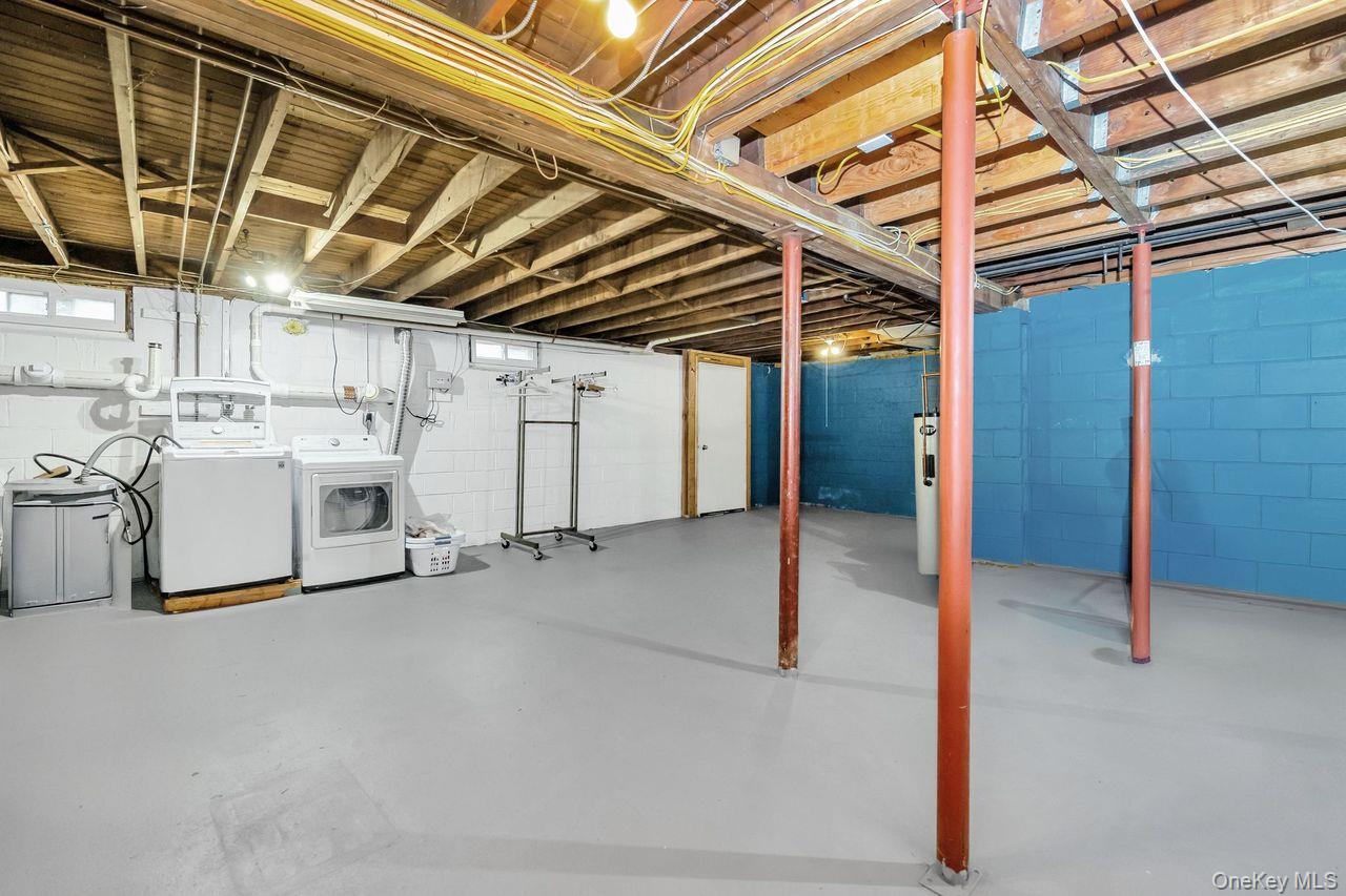 #17 photo, 22 Wiggins Street, Ronkonkoma , NY 11779