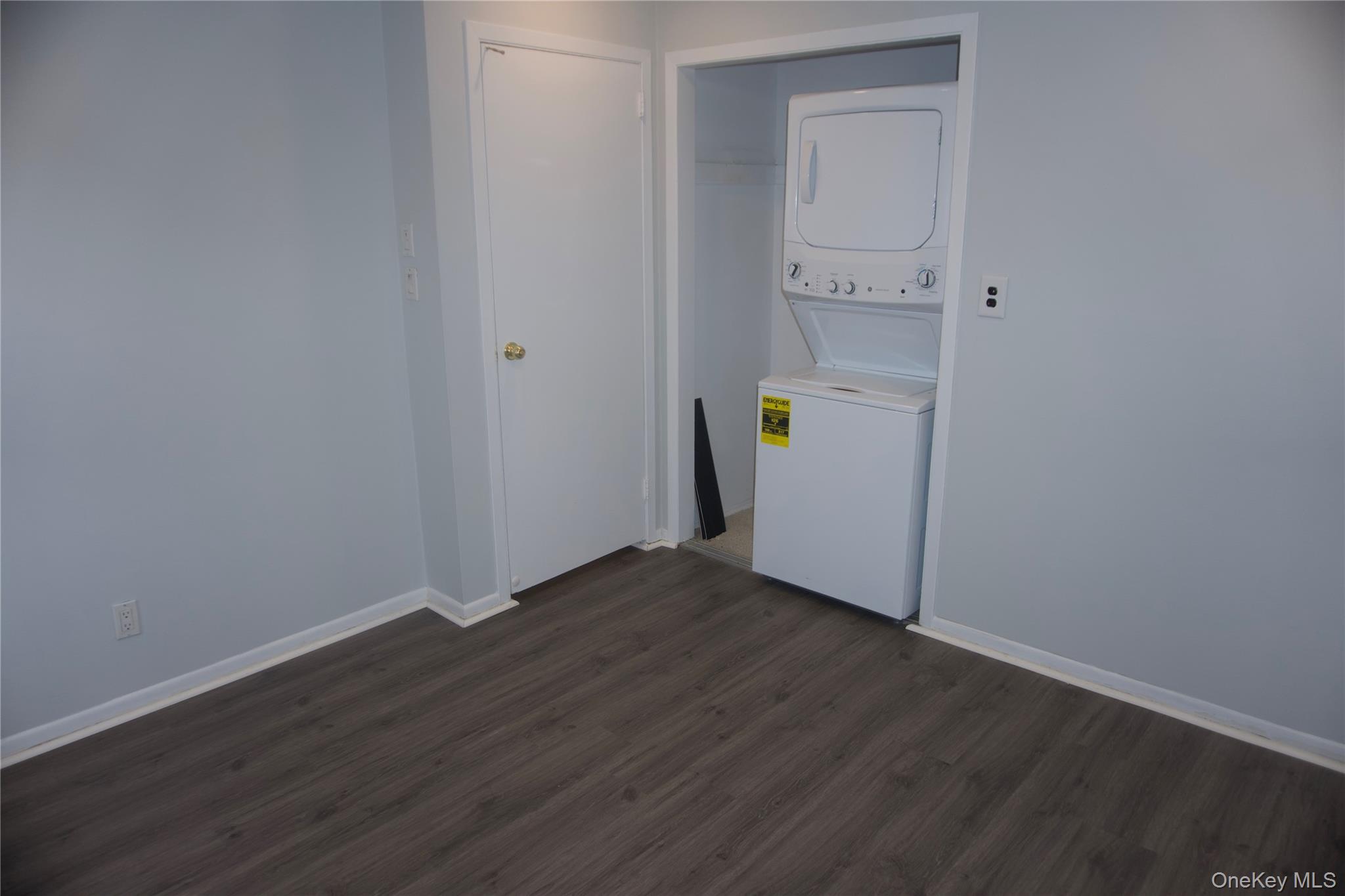 #11 photo, 3134 Ward Lane, Wantagh , NY 11793