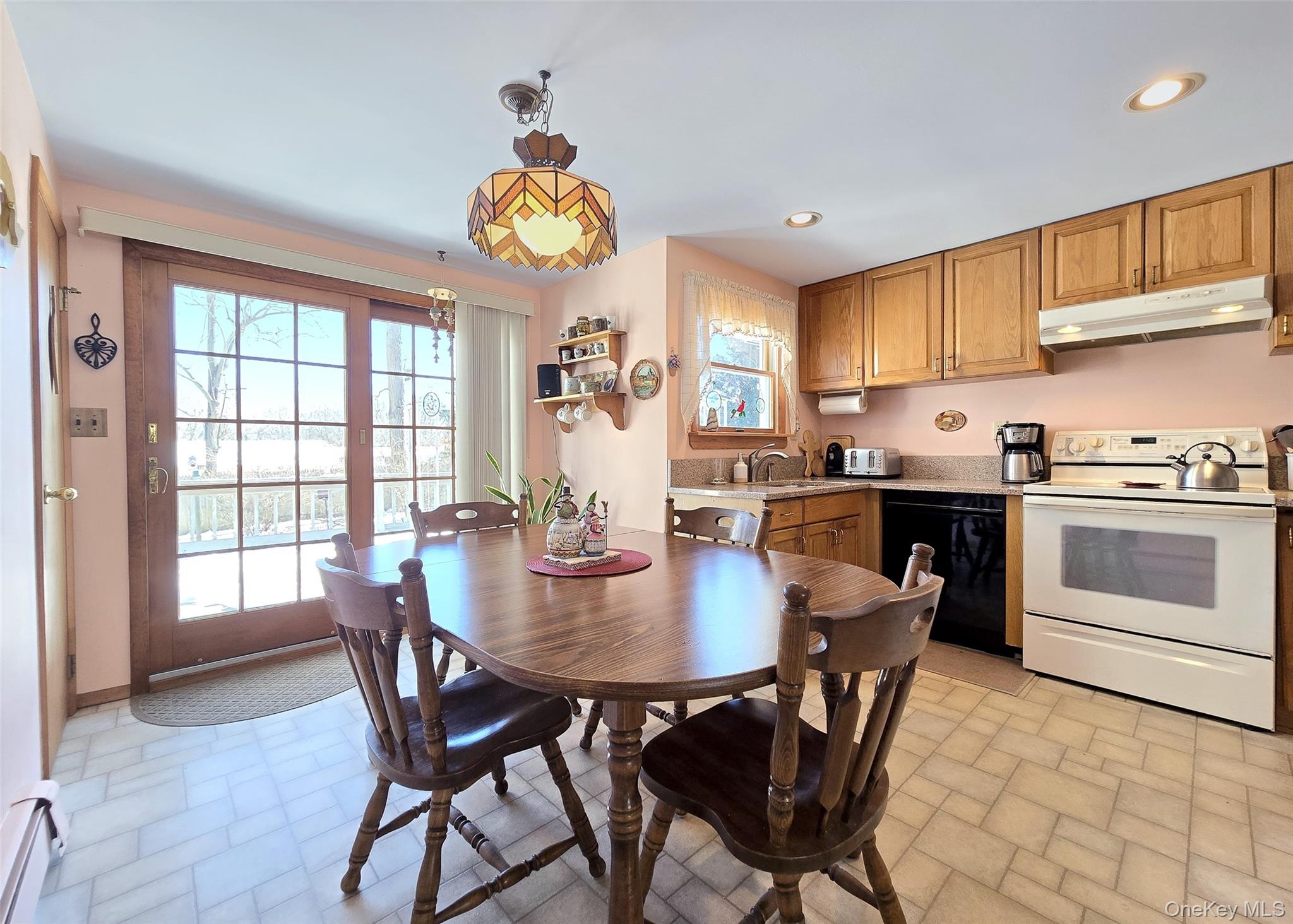 #10 photo, 15 Mountain Street, Ronkonkoma , NY 11779