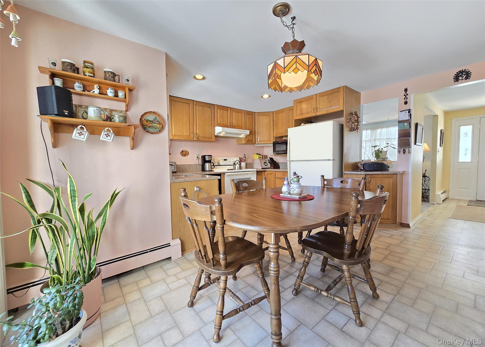 #8 photo, 15 Mountain Street, Ronkonkoma , NY 11779