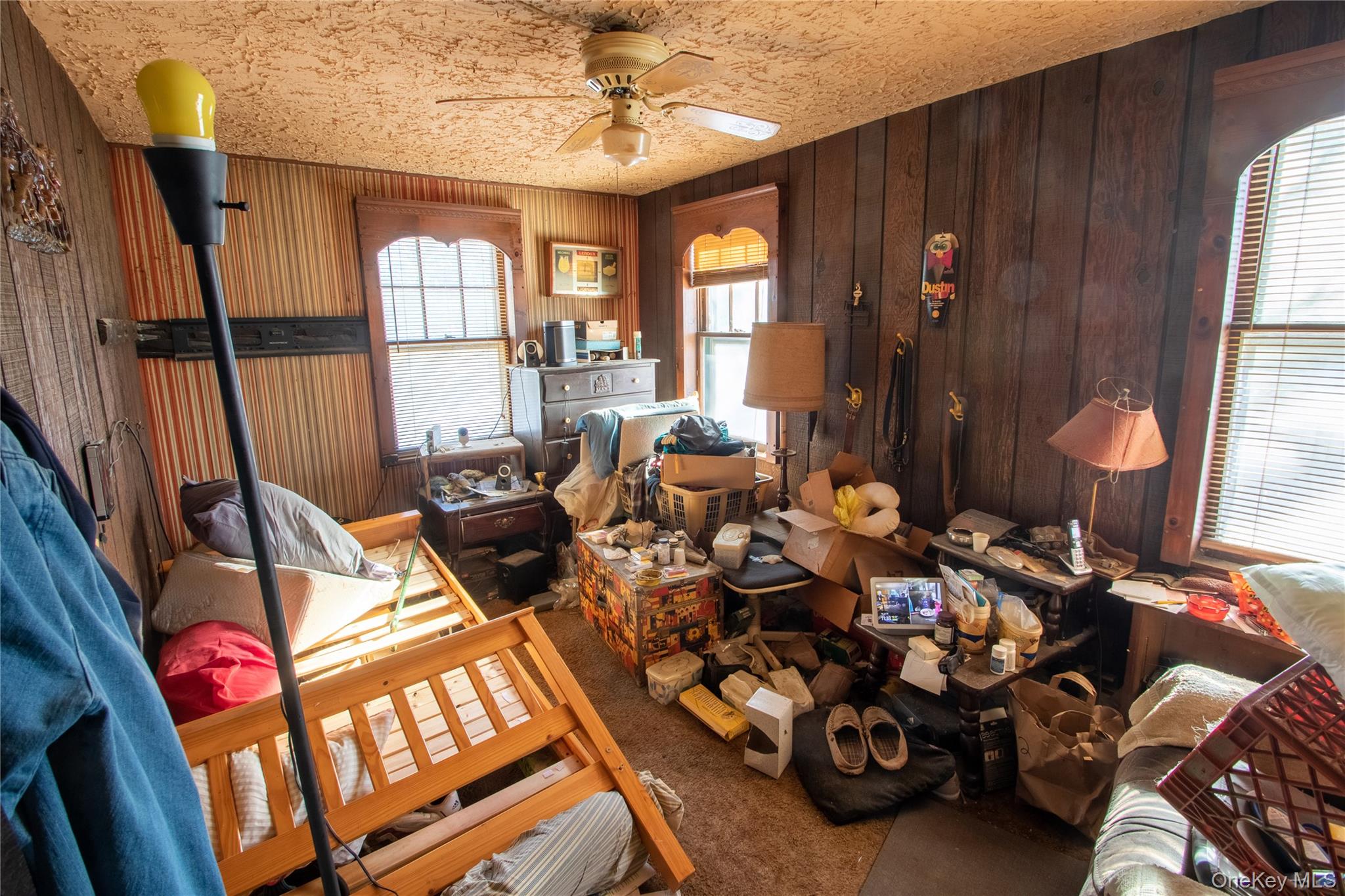 #18 photo, 144 Carleton Avenue, 東長島 Islip Terrace , NY 11752