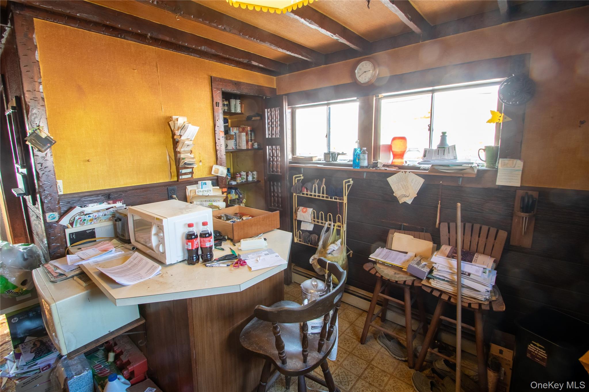 #4 photo, 144 Carleton Avenue, 東長島 Islip Terrace , NY 11752