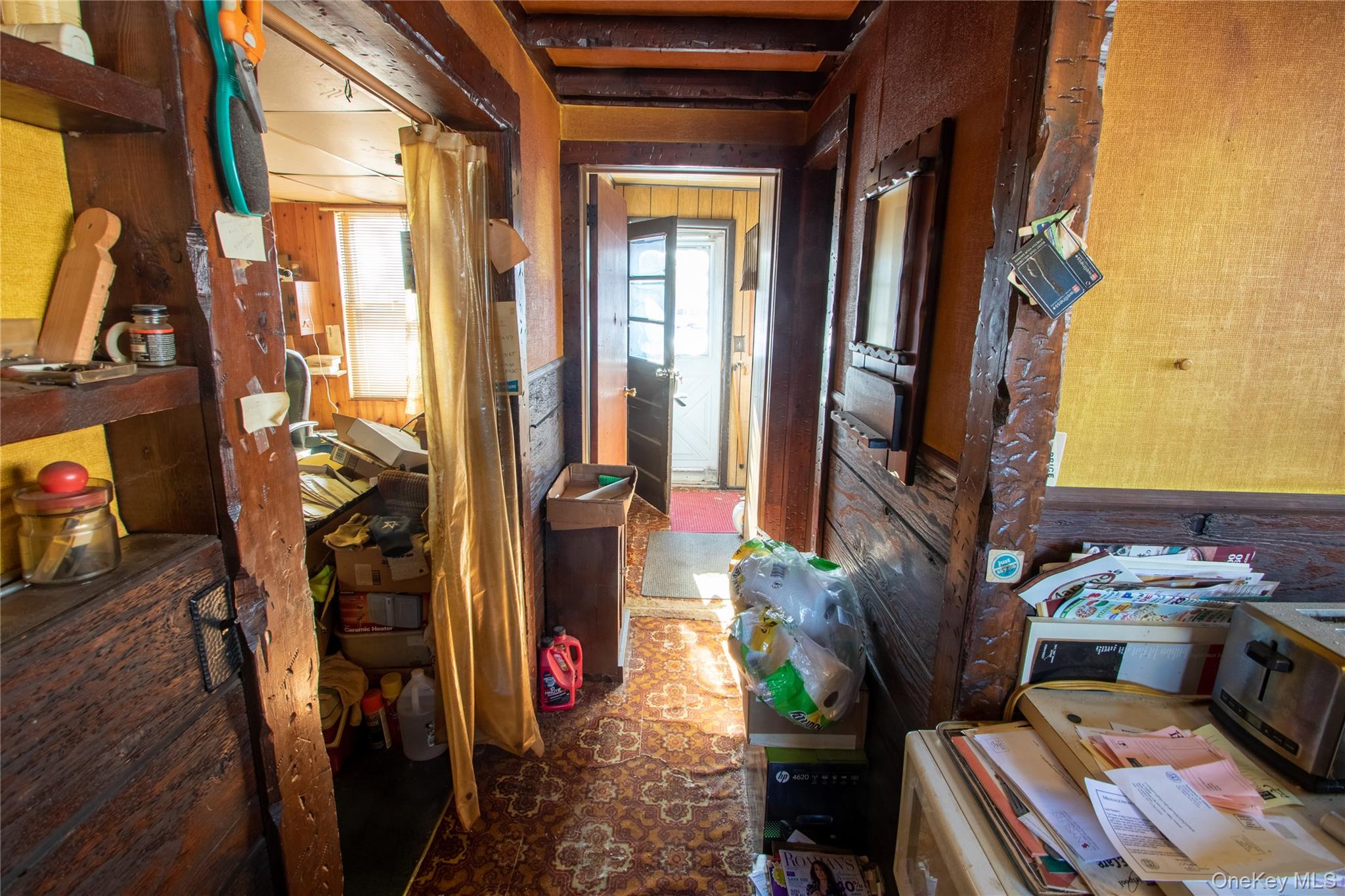 #6 photo, 144 Carleton Avenue, 東長島 Islip Terrace , NY 11752