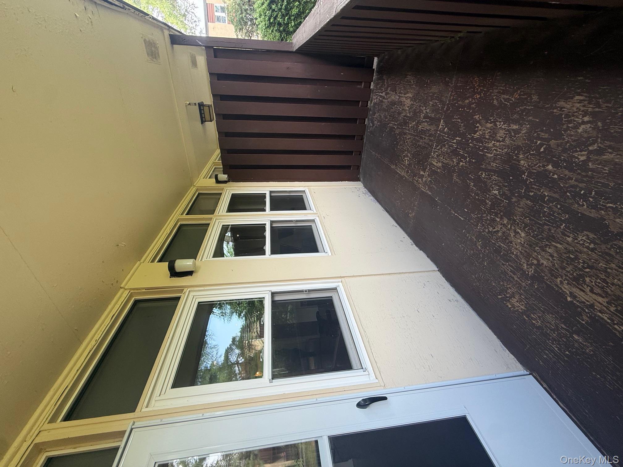 #7 photo, 103 Wiltshire Road, Scarsdale , NY 10583