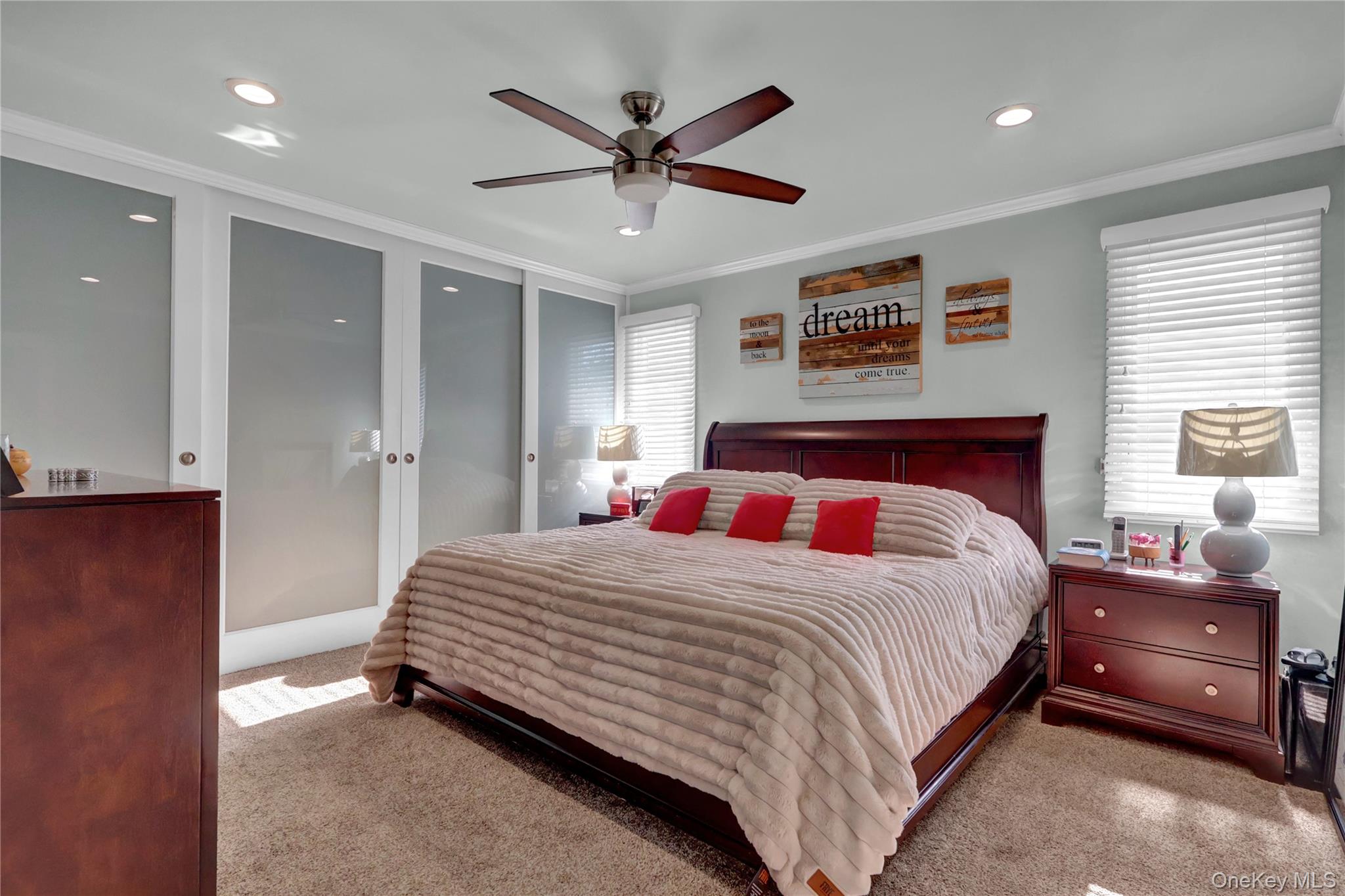 #12 photo, 98 Kingsland Avenue, West Islip , NY 11795