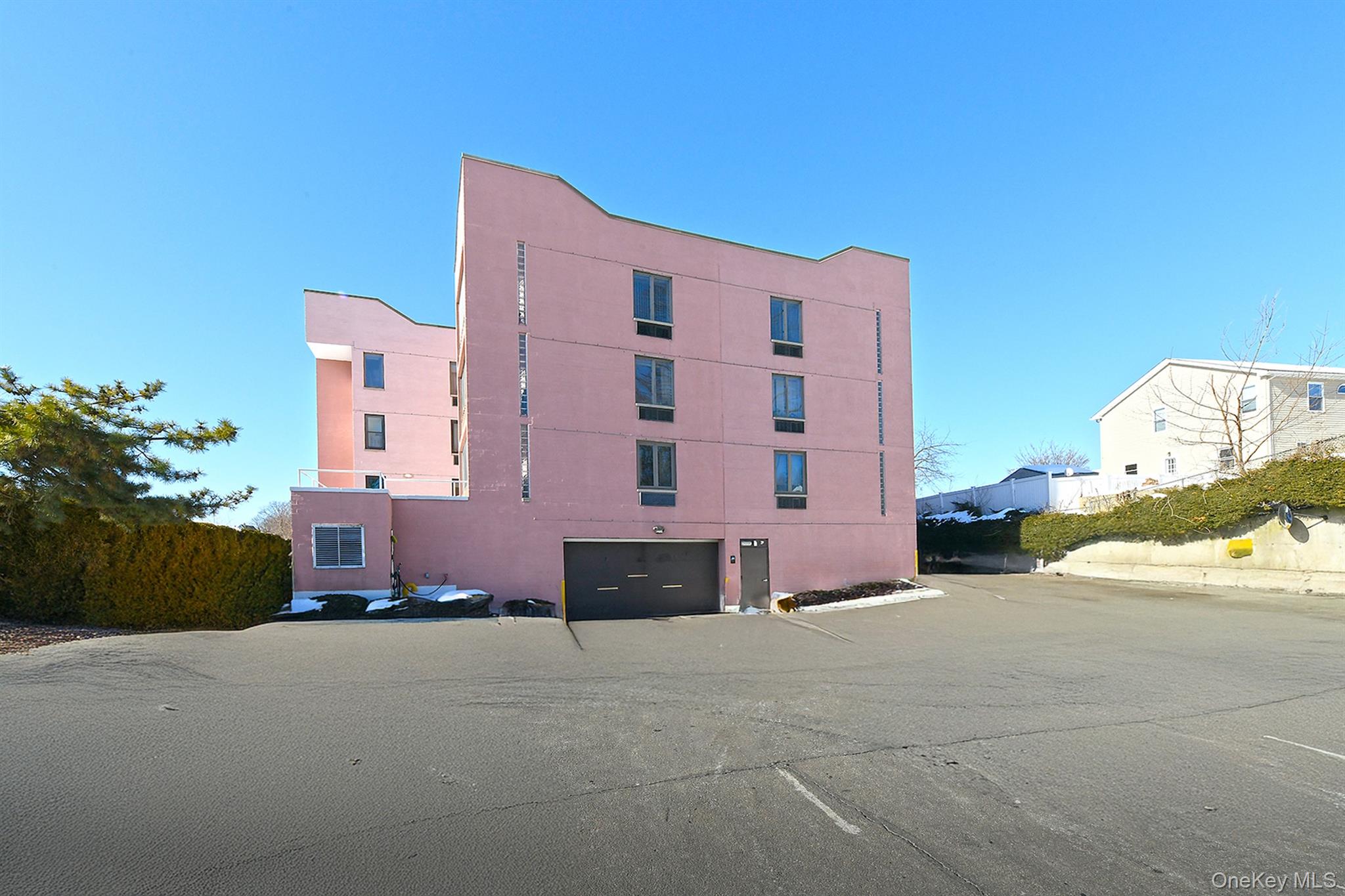 #2 photo, 800 Willis Avenue, Albertson , NY 11507