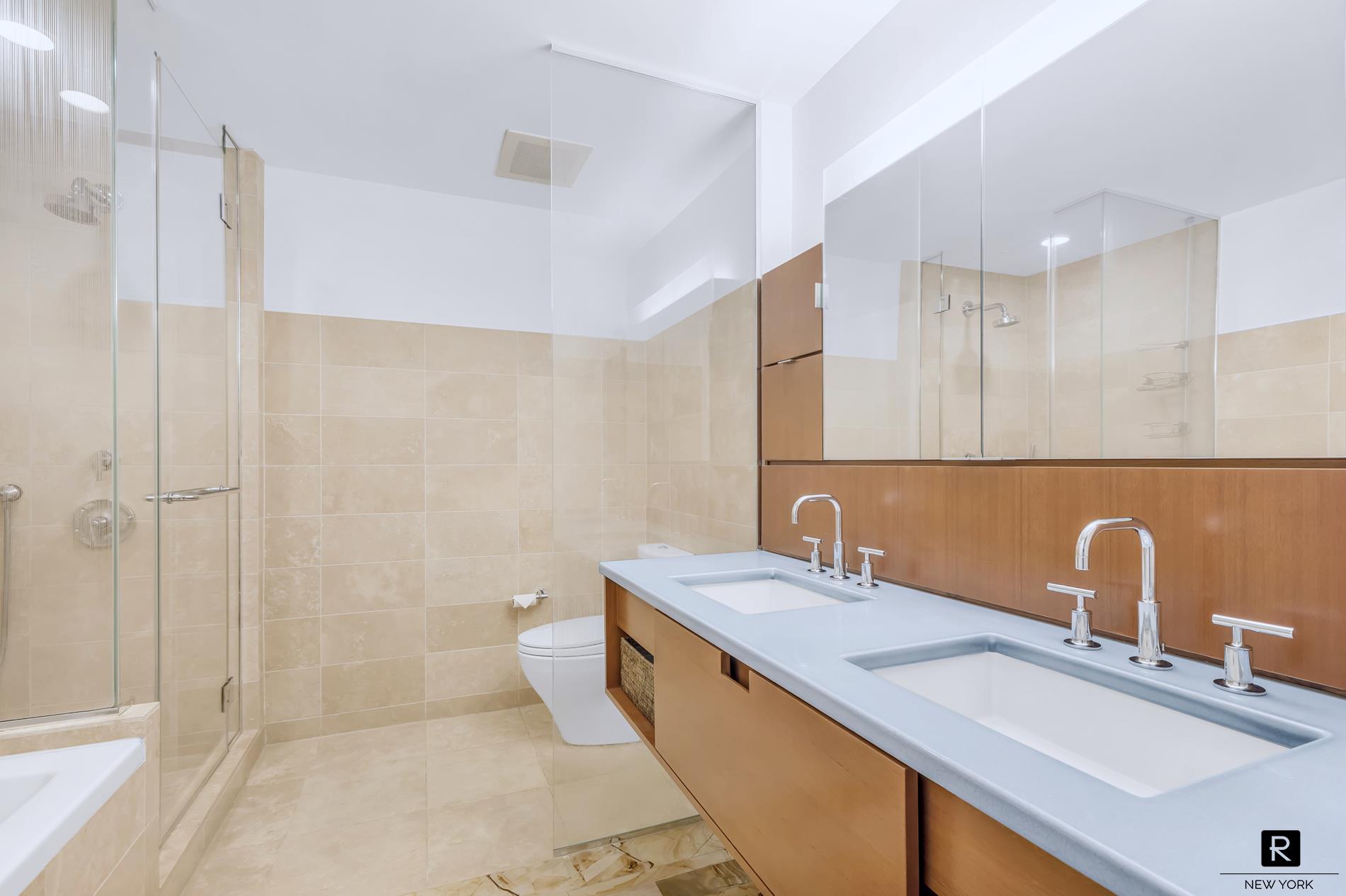 #8 photo, 2 River Terrace, مانهاتن Battery Park City , NY 10282