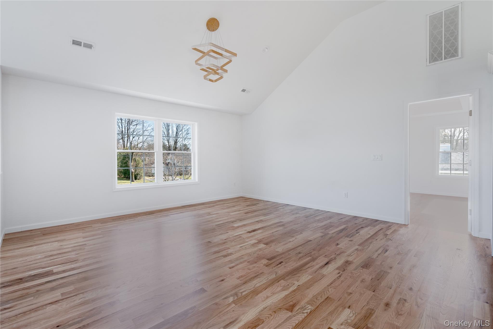 #7 photo, 157 S Quaker Lane, 紐約州 Hyde Park , NY 12538