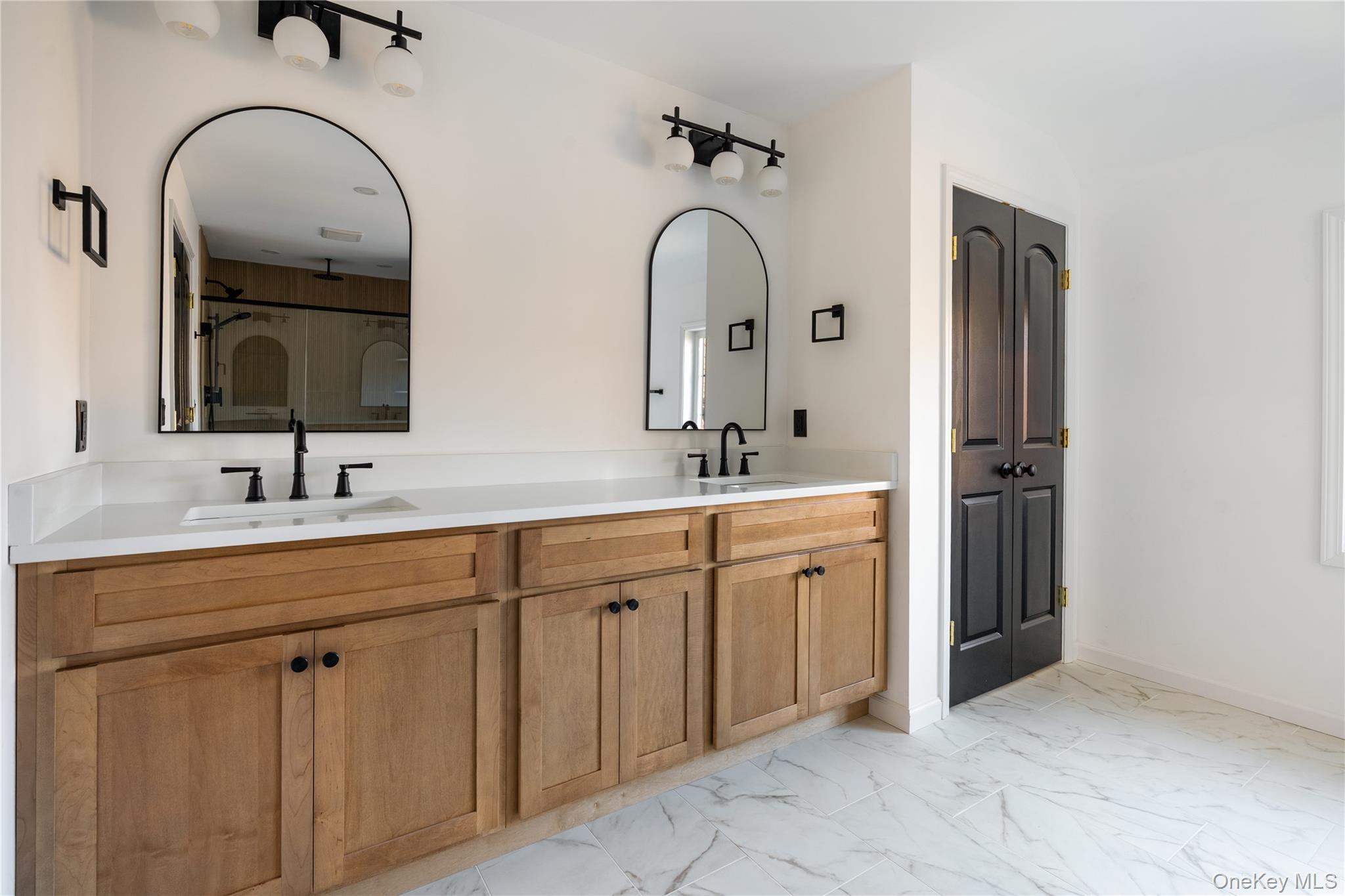 #8 photo, 157 S Quaker Lane, 紐約州 Hyde Park , NY 12538