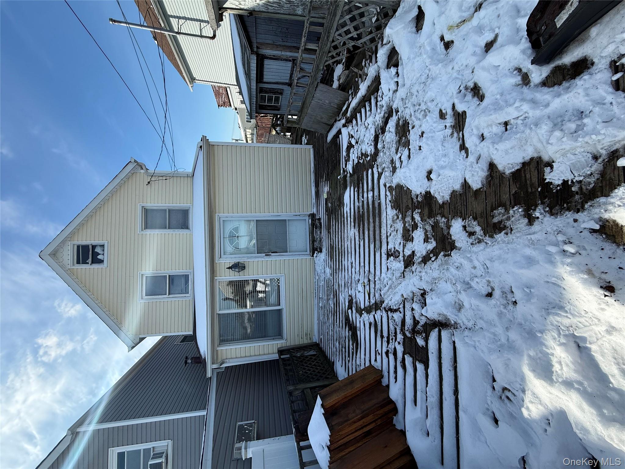 #1 photo, 5 Bayview Avenue, Howard Beach , NY 11414