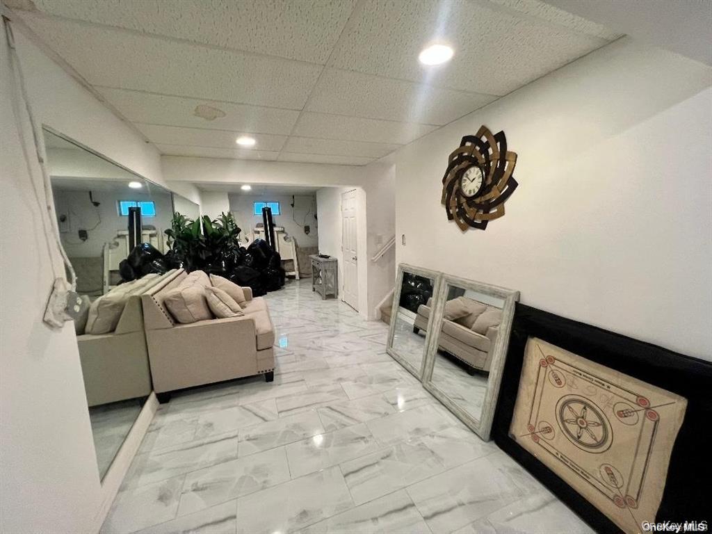 #14 photo, 39 Independence Way, מחוז סאפוק Miller Place , NY 11764