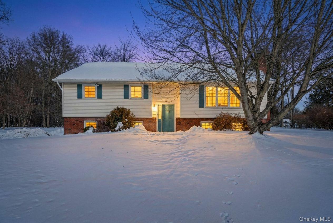 #1 photo, 54 Blossom Lane, Wallkill , NY 12589