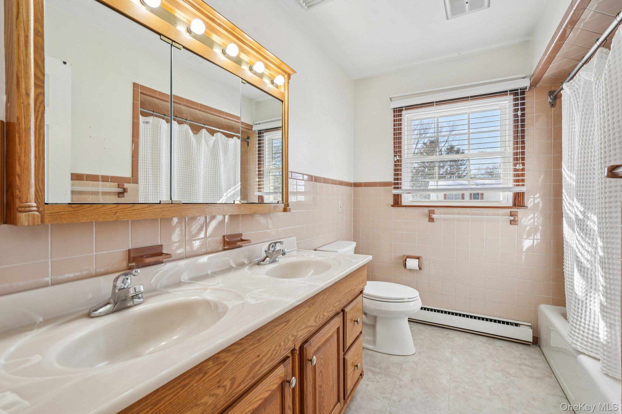 #9 photo, 54 Blossom Lane, Wallkill , NY 12589