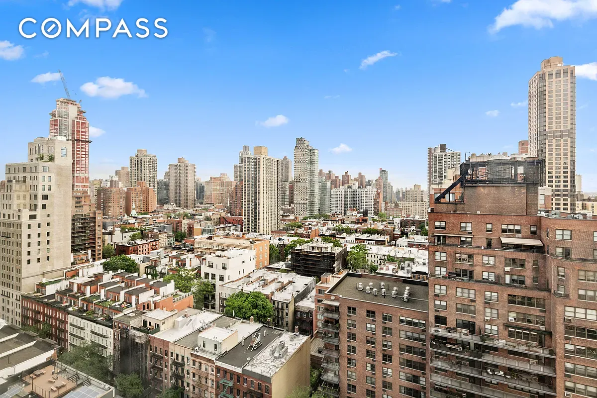 #7 photo, 345 E 80th Street, Upper East Side , NY 10075