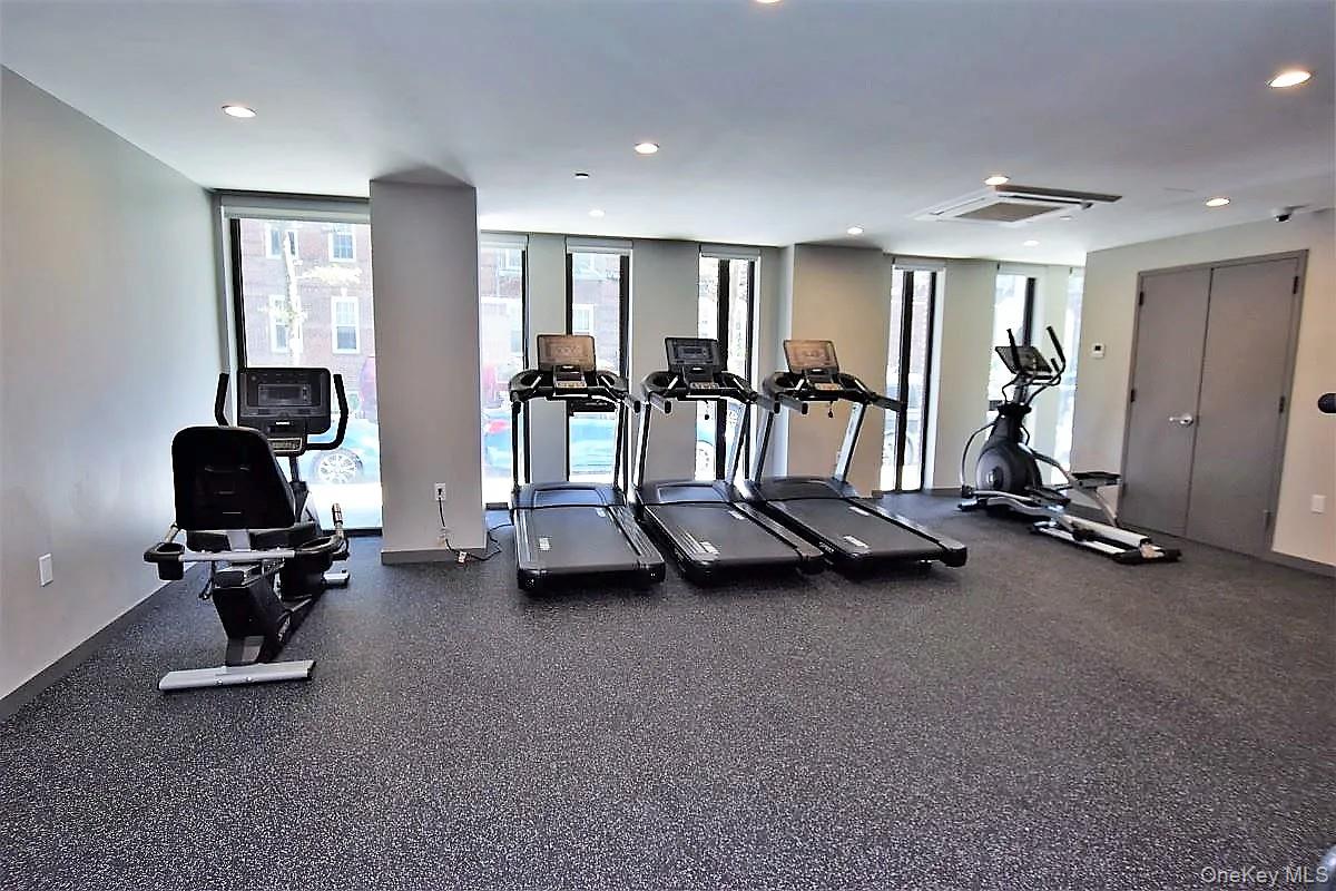 #19 photo, 41-26 44th Street, Sunnyside , NY 11104