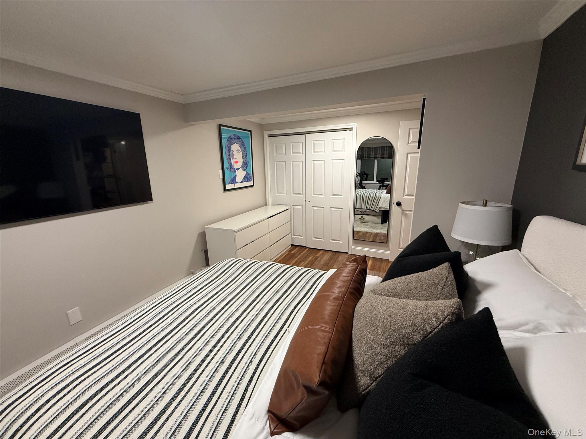 #14 photo, 547 Middle Street, North Babylon , NY 11703