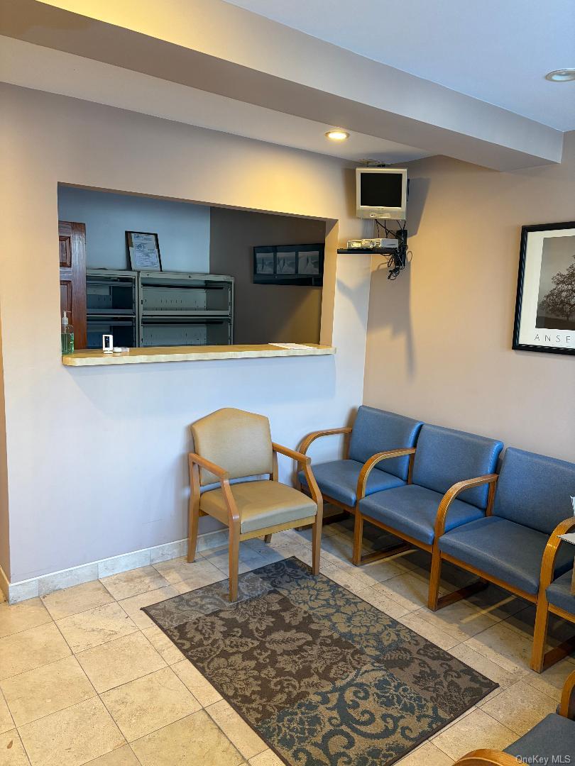 #2 photo, 3014 31st Avenue, Куинс ‖ Astoria , NY 11106