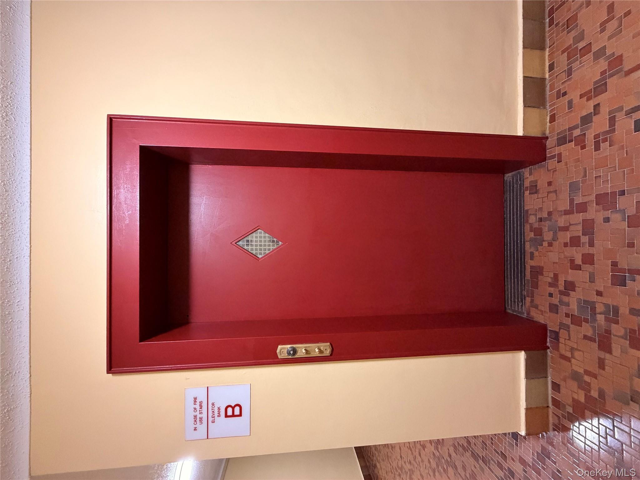 #20 photo, 61-41 Saunders St, Rego Park , NY 11374