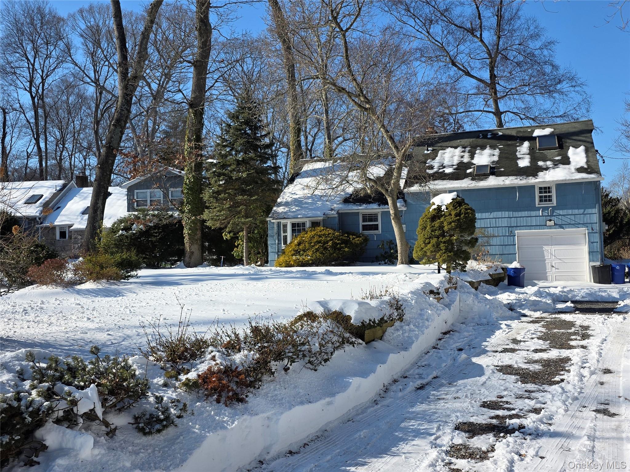 #4 photo, 3 Tappen Drive, 東長島 梅尔维尔 Melville , NY 11747