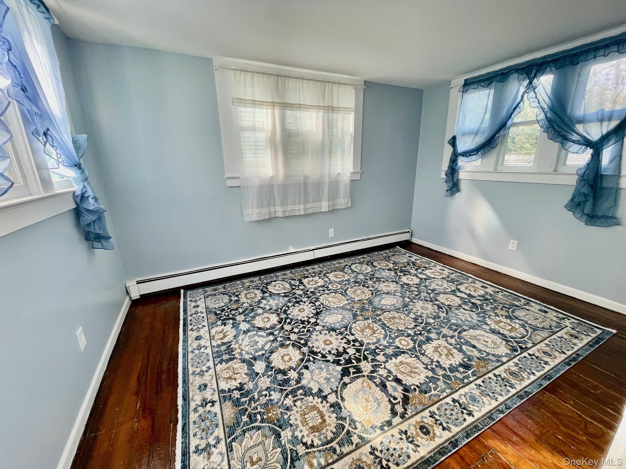 #6 photo, 427 4th Street, Greenport , NY 11944