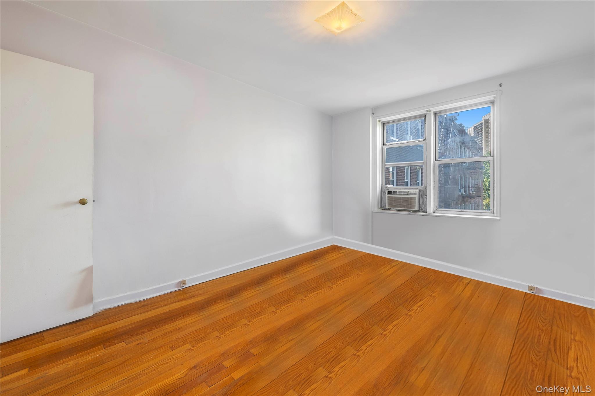 #14 photo, 72-81 113th Street, Forest Hills , NY 11375