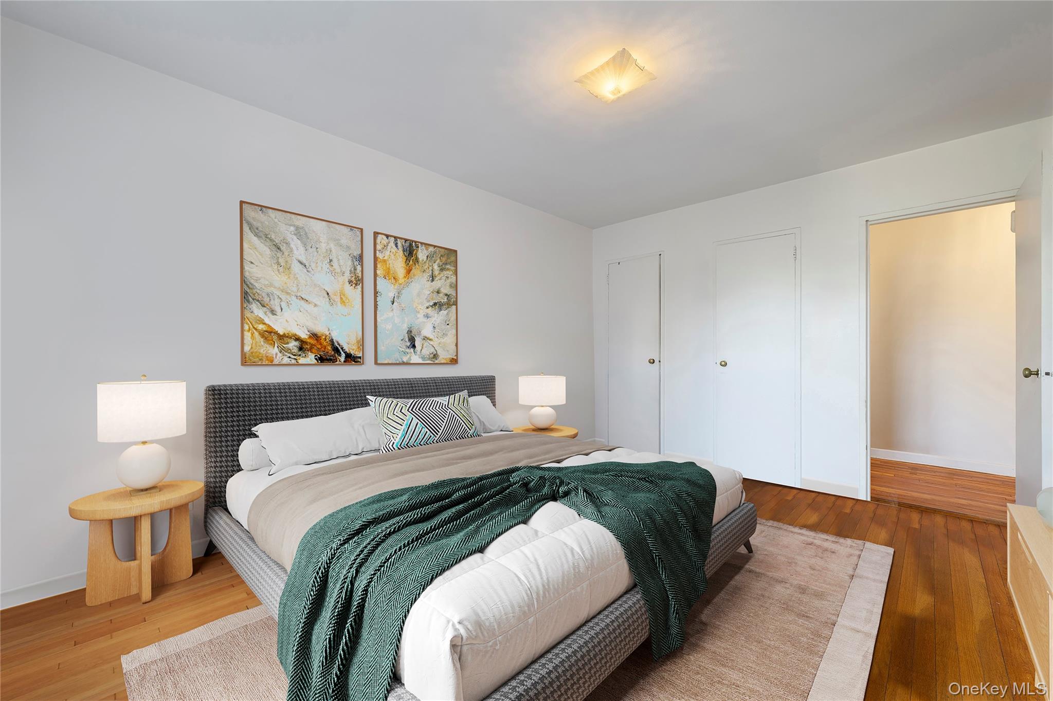 #6 photo, 72-81 113th Street, Куинс ‖ Forest Hills , NY 11375