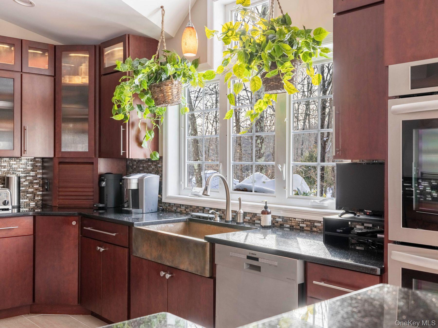 #17 photo, 11 Tricia Boulevard, Highland , NY 12528