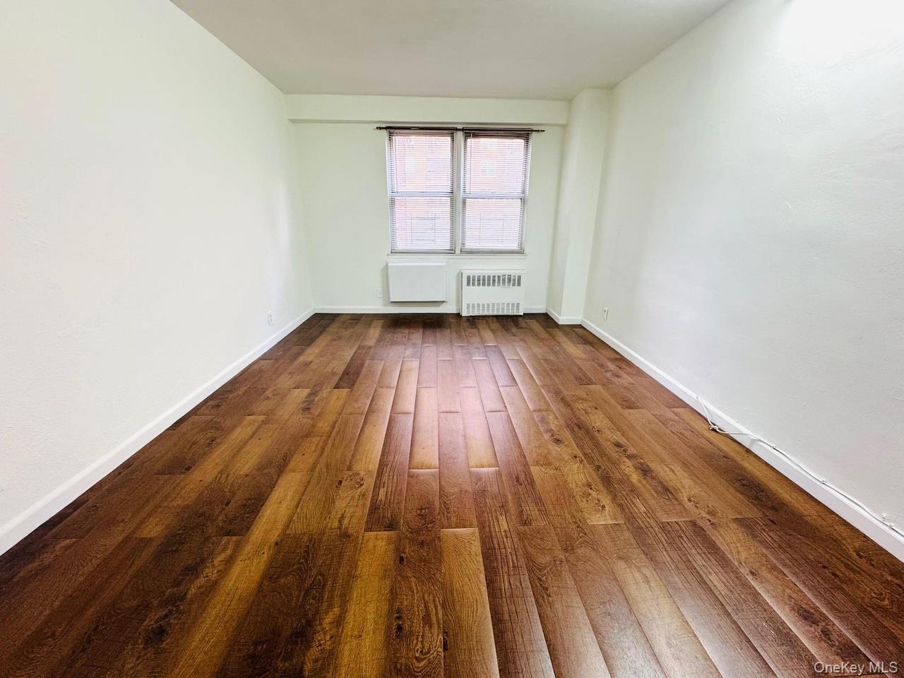 #6 photo, 4310 Kissena Boulevard, Flushing , NY 11354