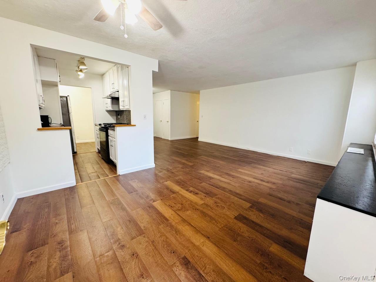 #9 photo, 4310 Kissena Boulevard, Flushing , NY 11354