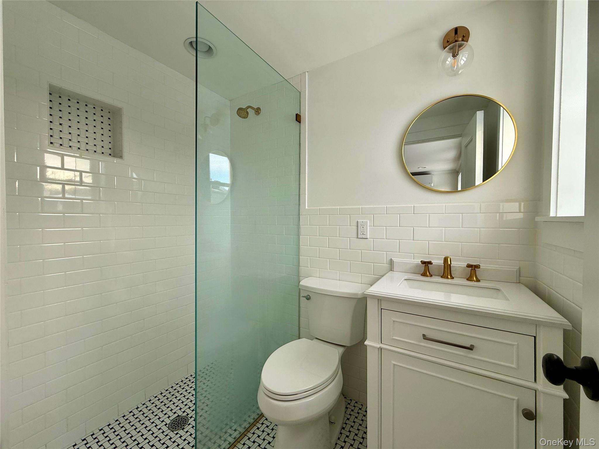 #7 photo, 126 E Main Street, Port Jefferson , NY 11777