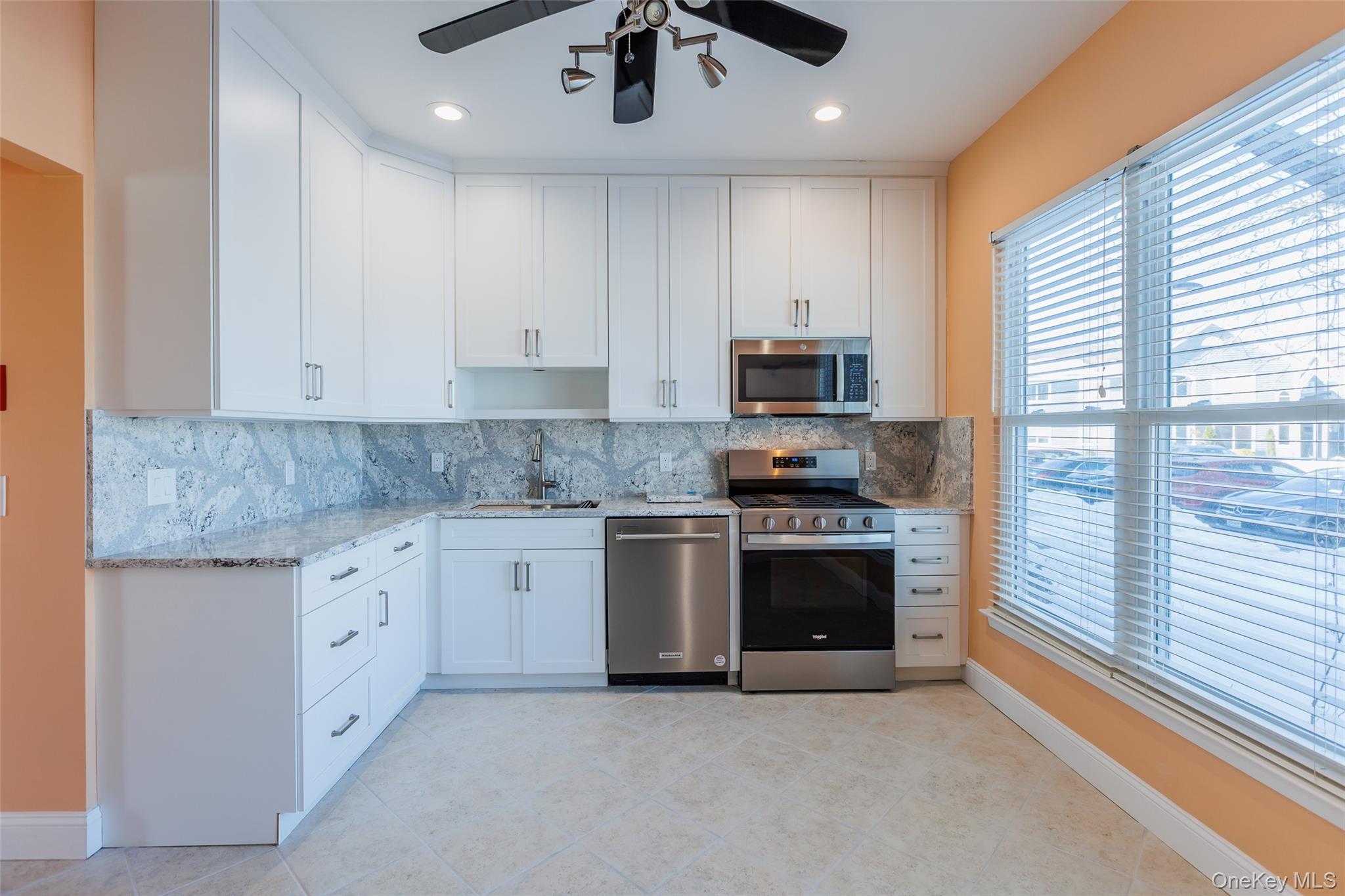 #11 photo, 728 Birchwood Park Drive, Middle Island , NY 11953