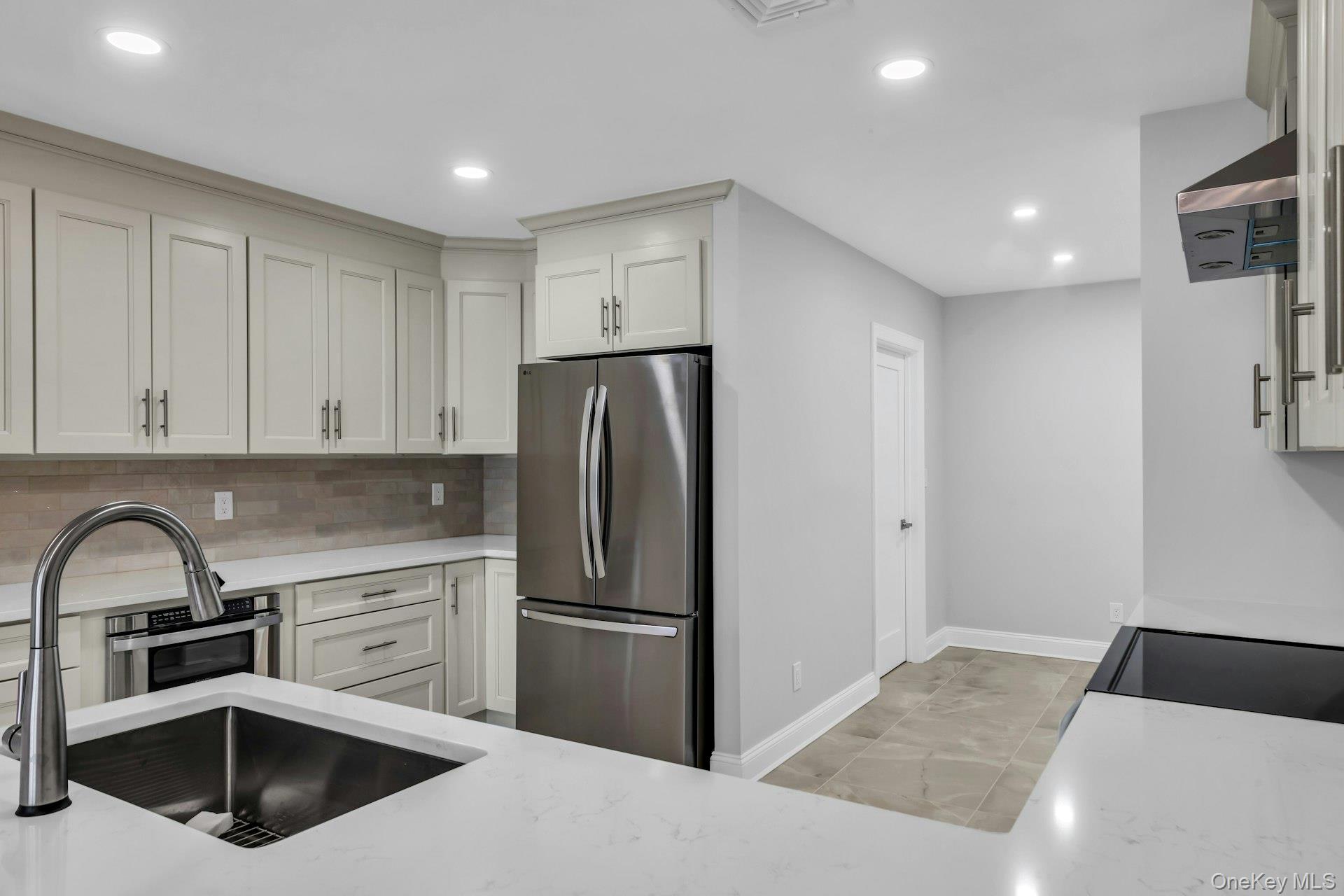 #11 photo, 3 Willada Lane, Нассау ‖ Glen Cove , NY 11542