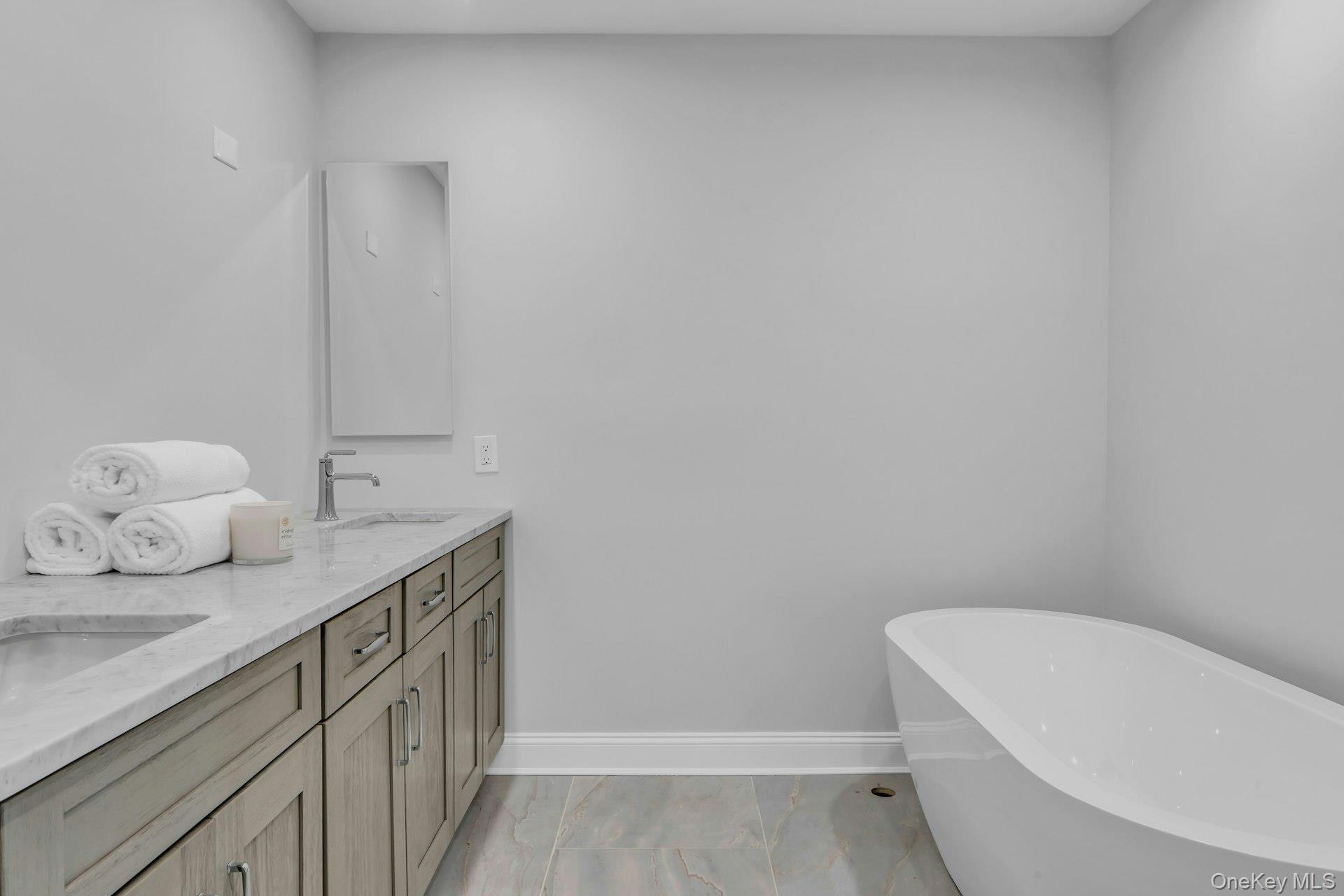 #18 photo, 3 Willada Lane, Нассау ‖ Glen Cove , NY 11542