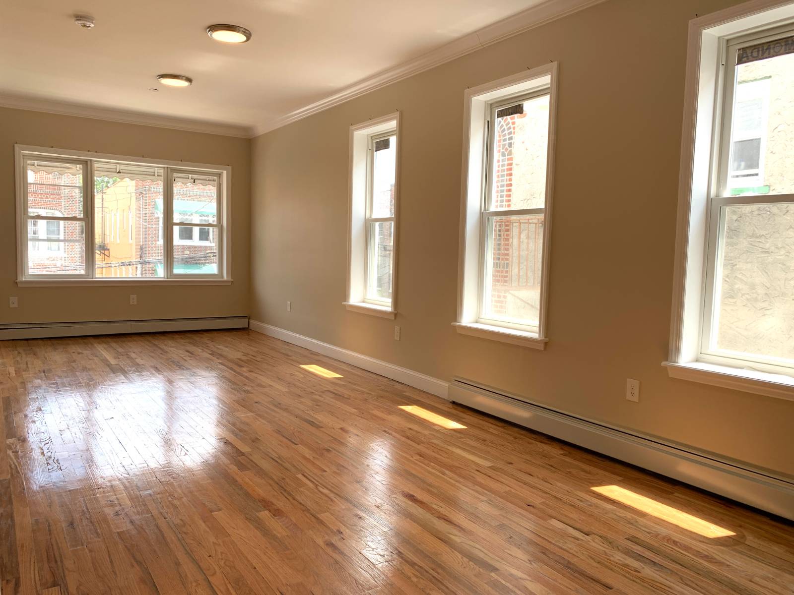 #1 photo, 3367 Fenton Ave, #3, Laconia , NY 10469