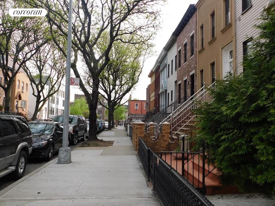 #2 photo, Brooklyn, Bushwick , NY 11221