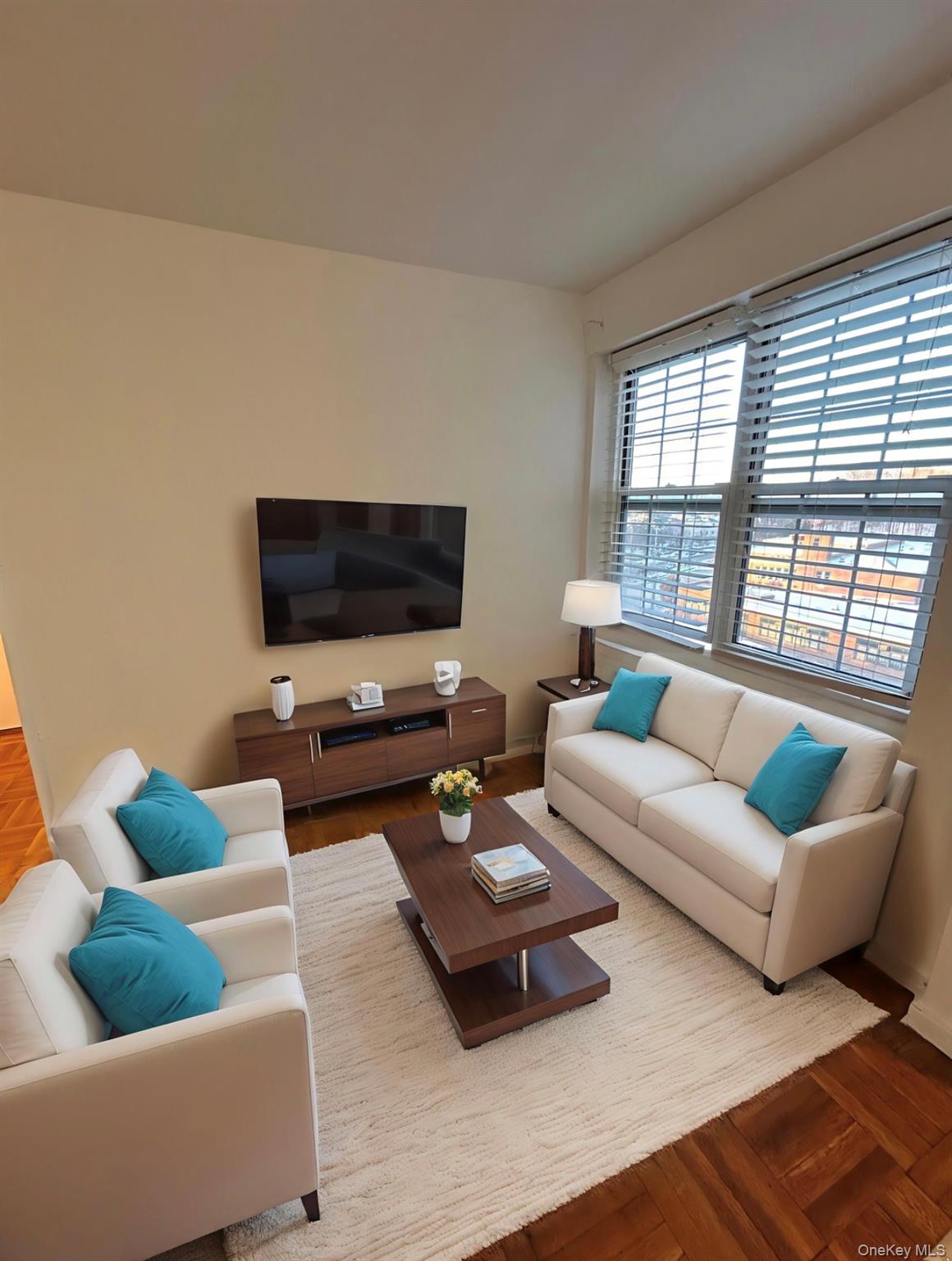 #1 photo, 210 Pelham Road, 紐約州 New Rochelle , NY 10805