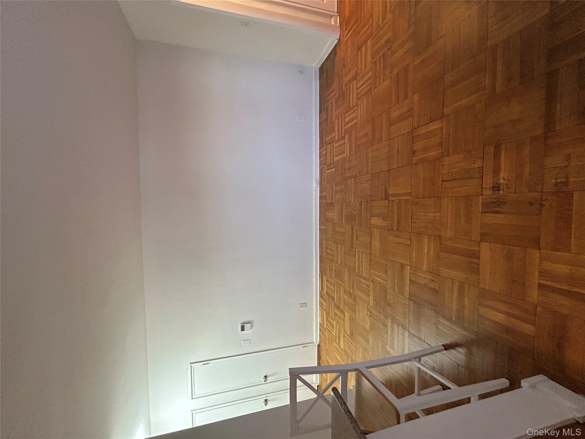 #3 photo, 210 Pelham Road, 紐約州 New Rochelle , NY 10805