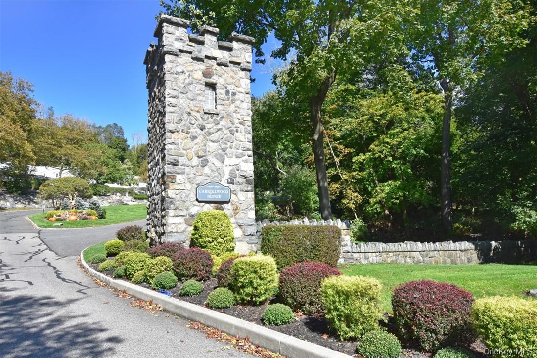 #15 photo, 352 Carroll Close, Tarrytown , NY 10591