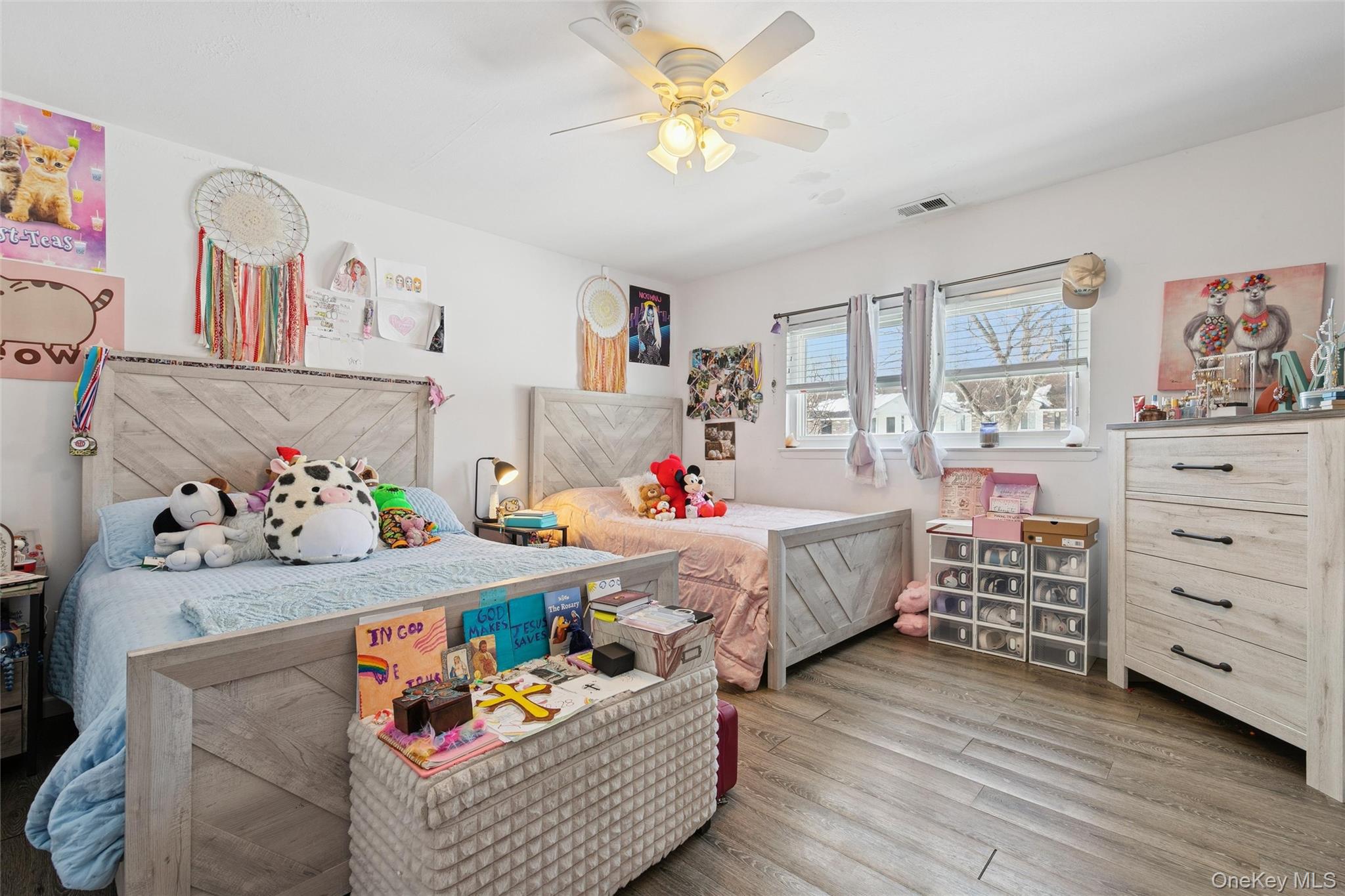 #11 photo, 141 Pointe Circle N, Coram , NY 11727