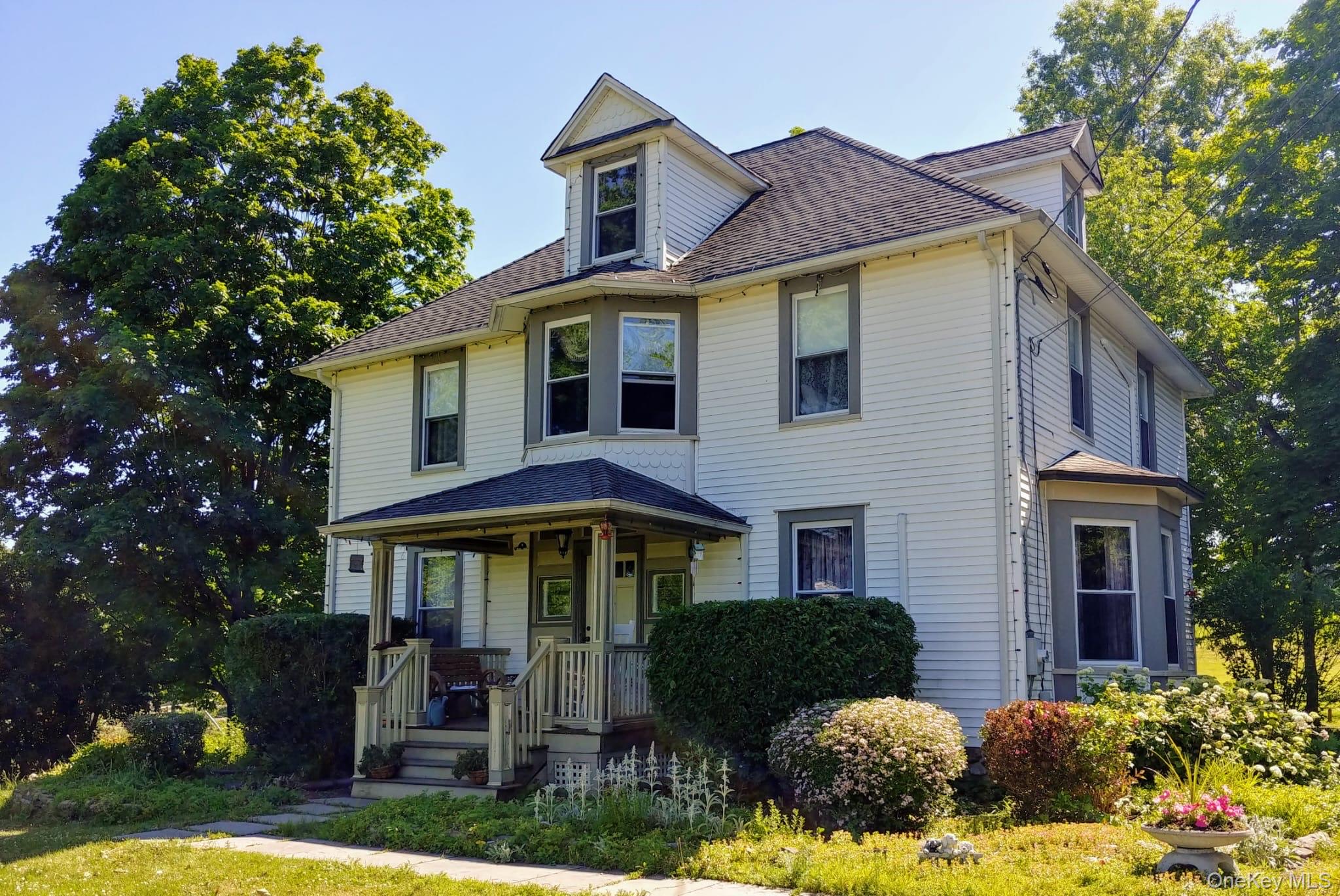 #1 photo, 165 Round Hill Road, Washingtonville , NY 10992