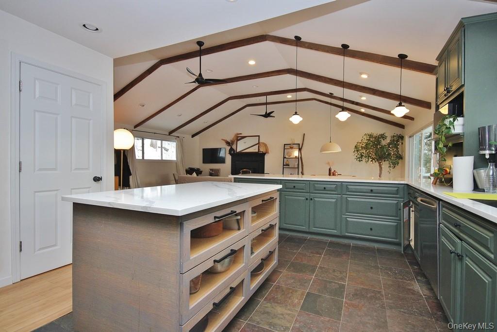 #6 photo, 117 Seven Hills Lake Drive, 紐約州 Carmel , NY 10512