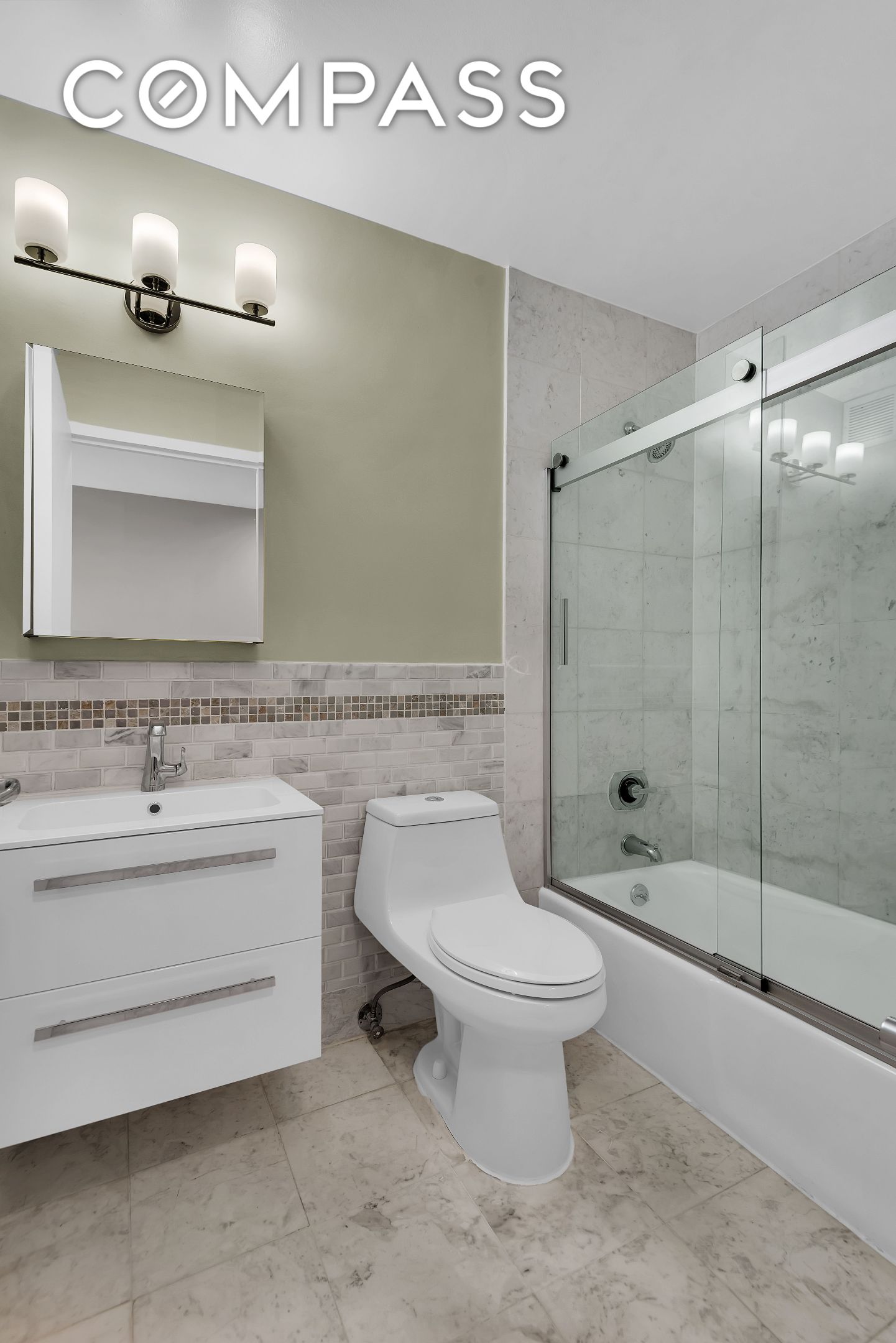 #11 photo, 2373 Broadway, مانهاتن Upper West Side , NY 10024