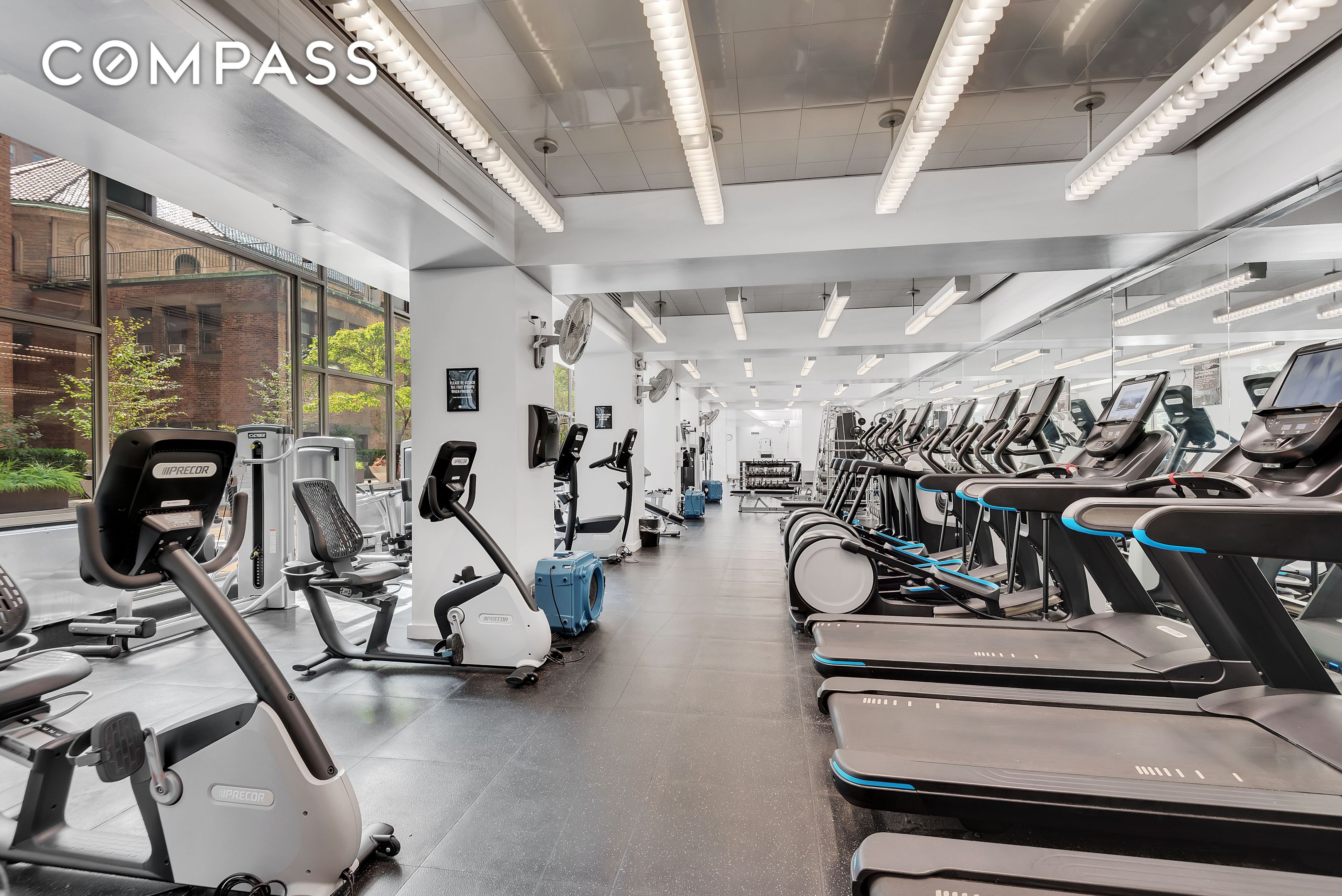 #12 photo, 2373 Broadway, مانهاتن Upper West Side , NY 10024