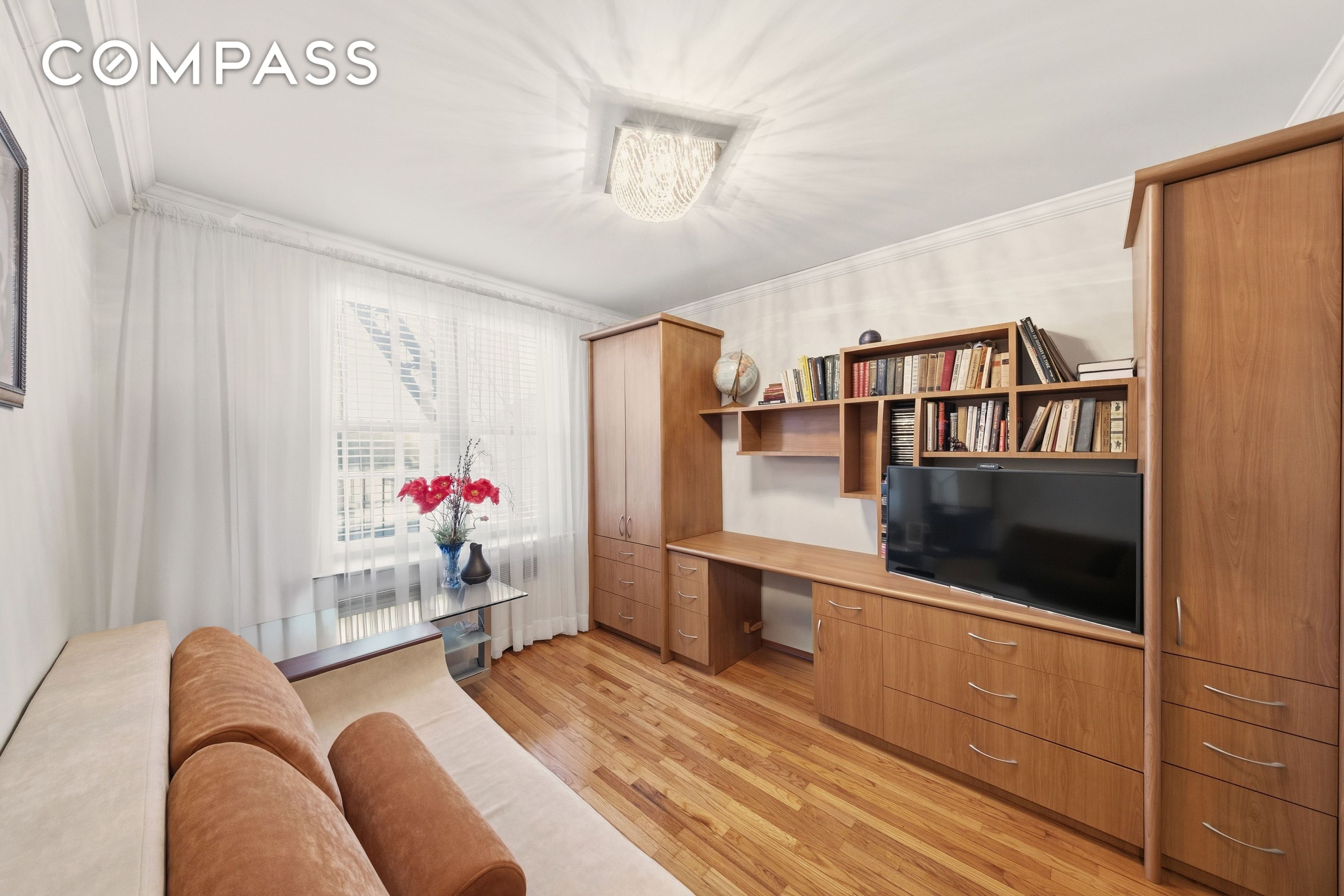 #11 photo, 2620 Ocean Parkway, Gravesend , NY 11235