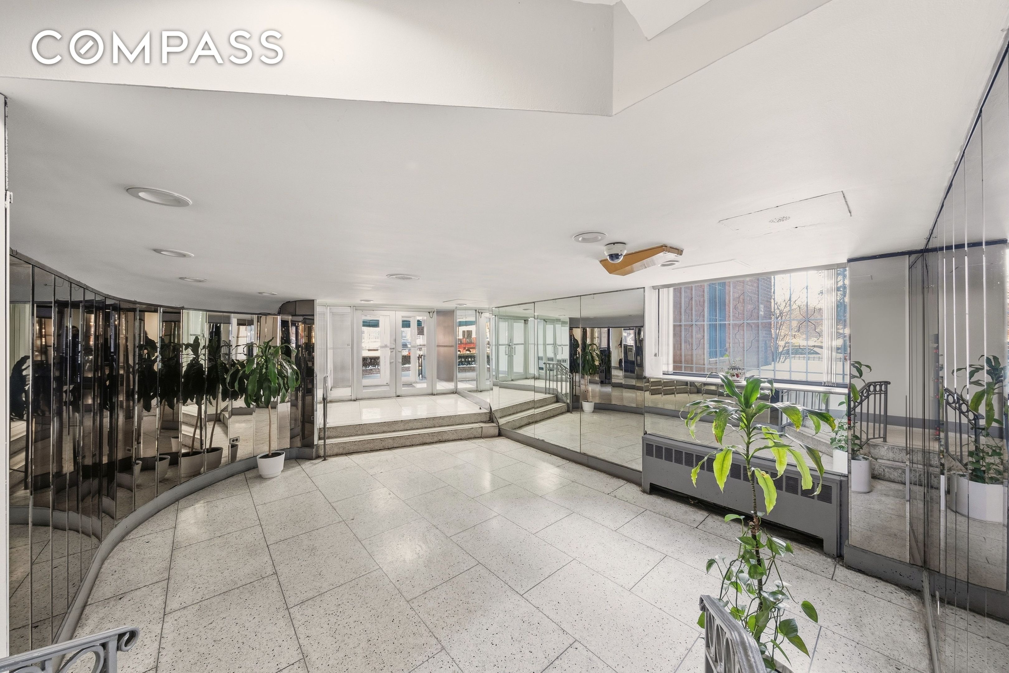 #14 photo, 2620 Ocean Parkway, Gravesend , NY 11235