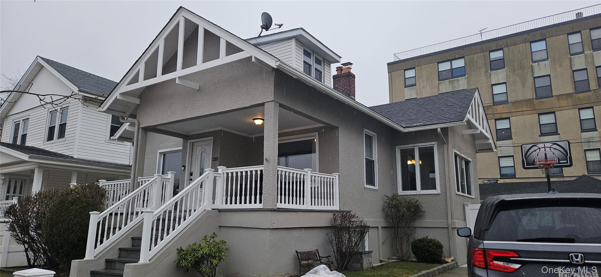 #1 photo, 218 W Chester Street, ناسو Long Beach , NY 11561