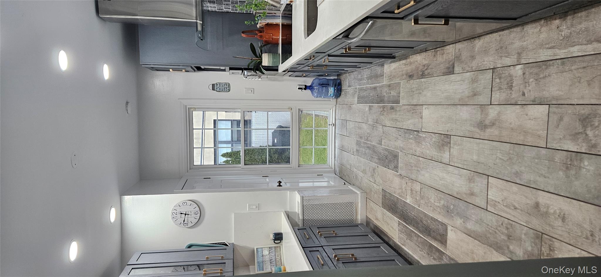 #5 photo, 218 W Chester Street, ناسو Long Beach , NY 11561